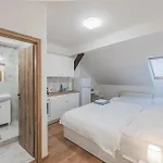 Flat Near Castle Stylish & Prime Location 2 プラハ