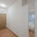 Flat Near Castle Stylish & Prime Location 2