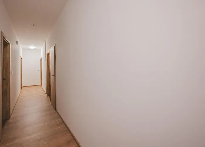 Flat Near Castle Stylish & Prime Location 2 아파트 프라하